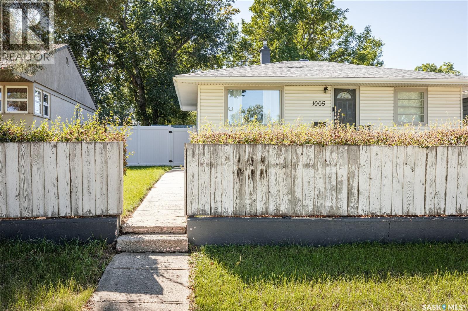1005 Coteau Street W, Moose Jaw, Saskatchewan  S6H 5G3 - Photo 43 - SK048884