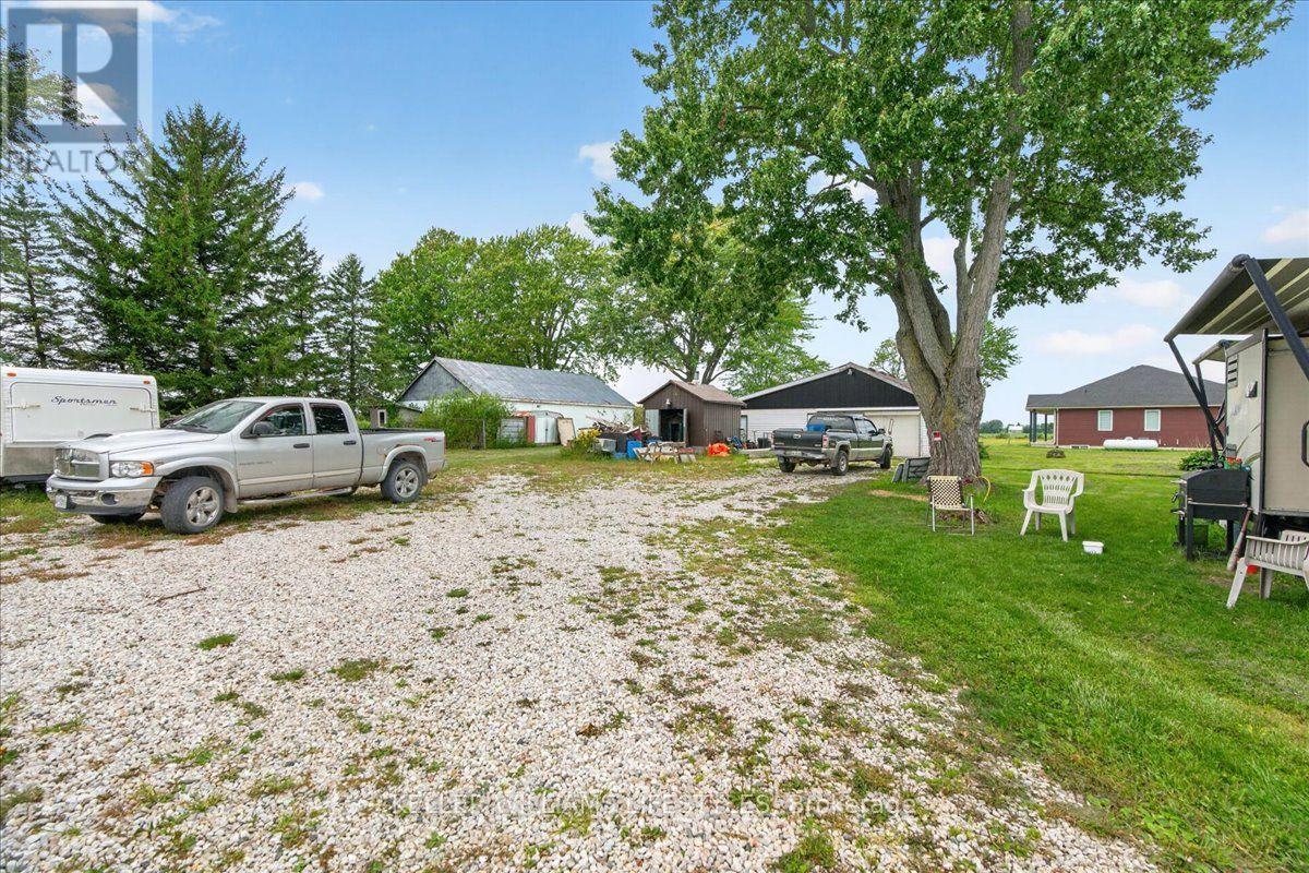 22257 Pratt Siding Road W, Southwest Middlesex, Ontario  N0L 1M0 - Photo 20 - X13803662