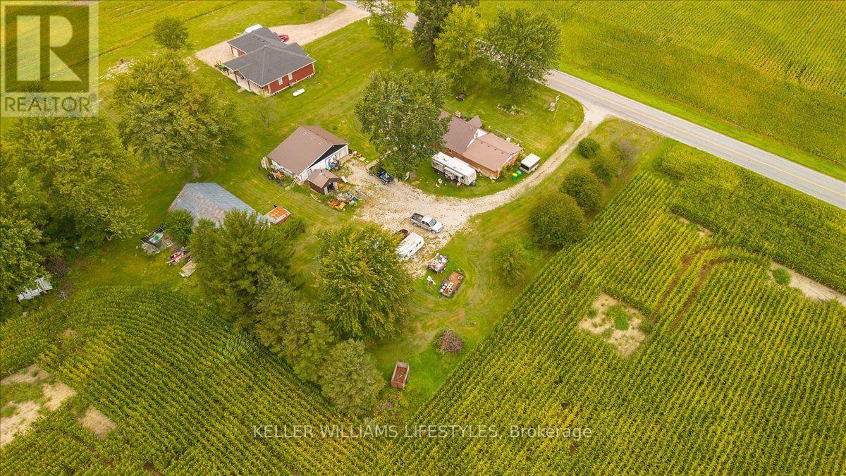 22257 Pratt Siding Road W, Southwest Middlesex, Ontario  N0L 1M0 - Photo 8 - X13803662