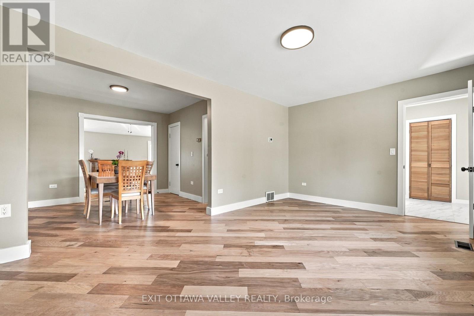 5 Silvie Street, Deep River, Ontario  K0J 1P0 - Photo 12 - X13803784