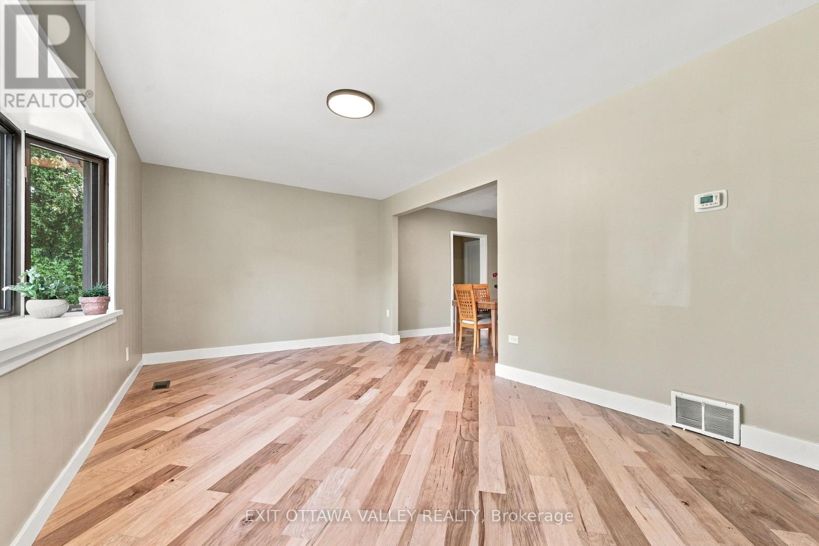5 Silvie Street, Deep River, Ontario  K0J 1P0 - Photo 13 - X13803784