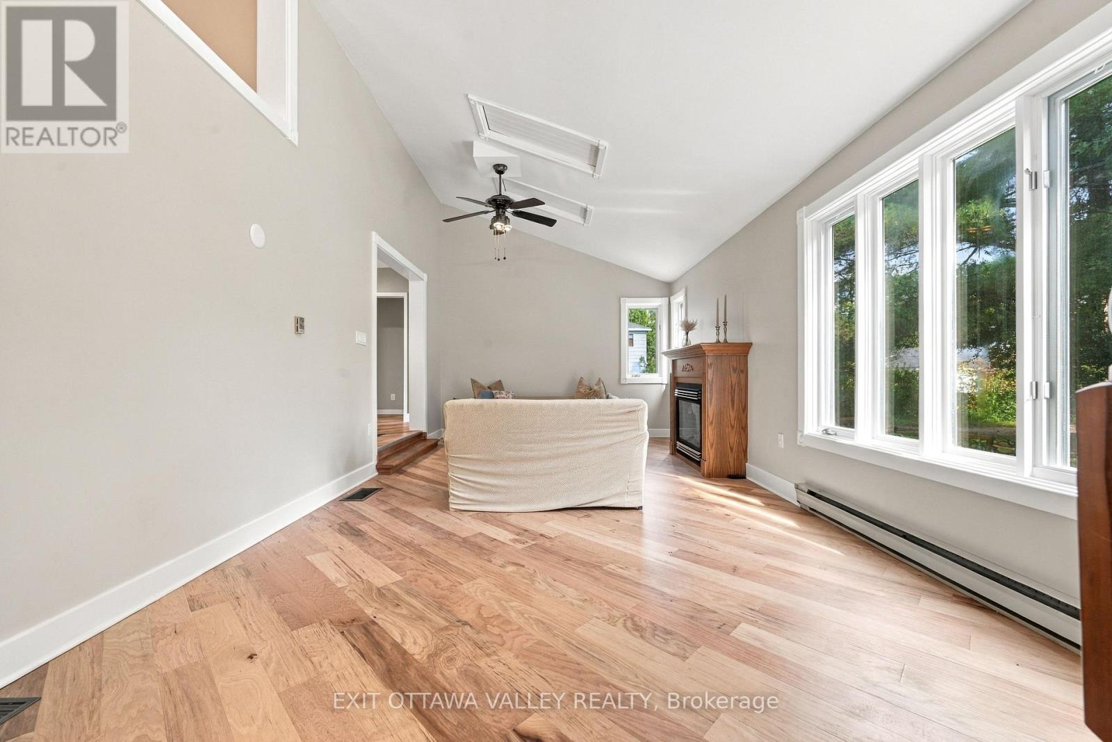 5 Silvie Street, Deep River, Ontario  K0J 1P0 - Photo 6 - X13803784