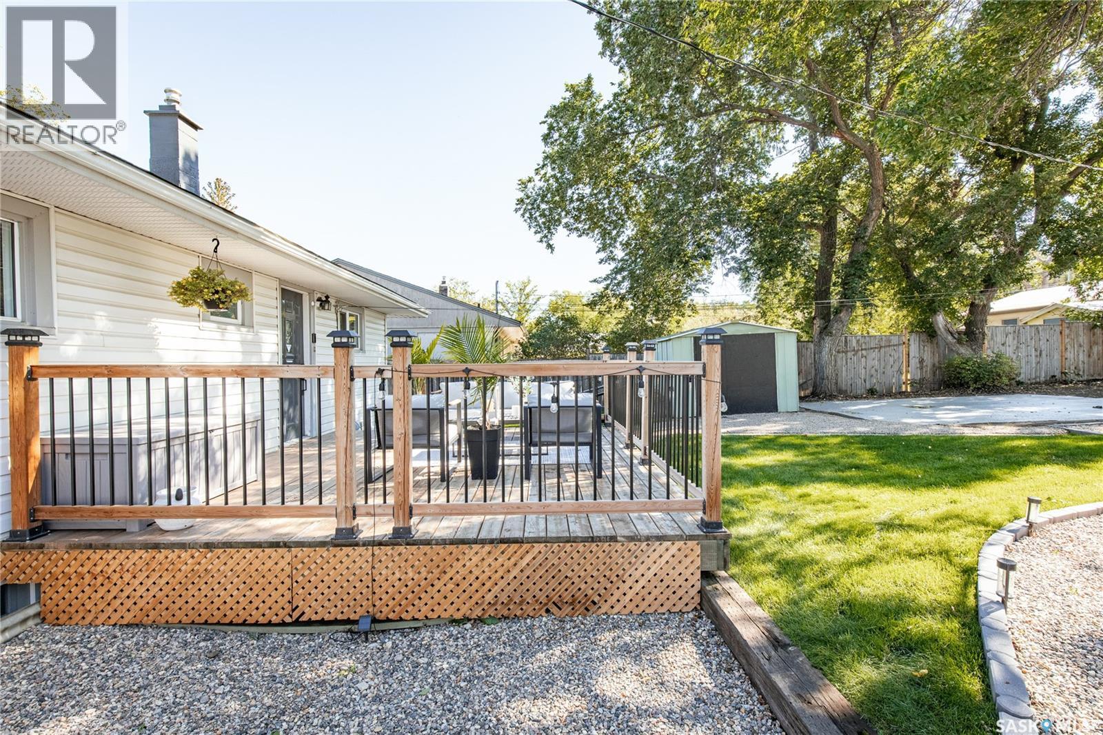 1005 Coteau Street W, Moose Jaw, Saskatchewan  S6H 5G3 - Photo 38 - SK048884