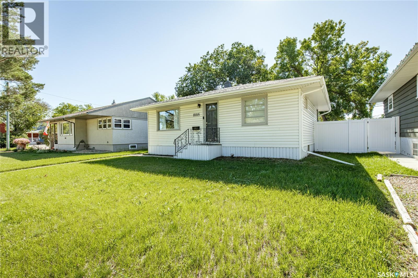 1005 Coteau Street W, Moose Jaw, Saskatchewan  S6H 5G3 - Photo 42 - SK048884