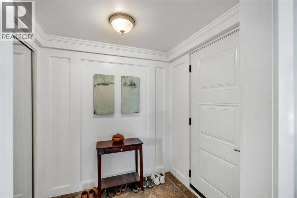 12 Oakvale Place SW, Calgary, Alberta  T2V 1H4 - Photo 36 - A2337271