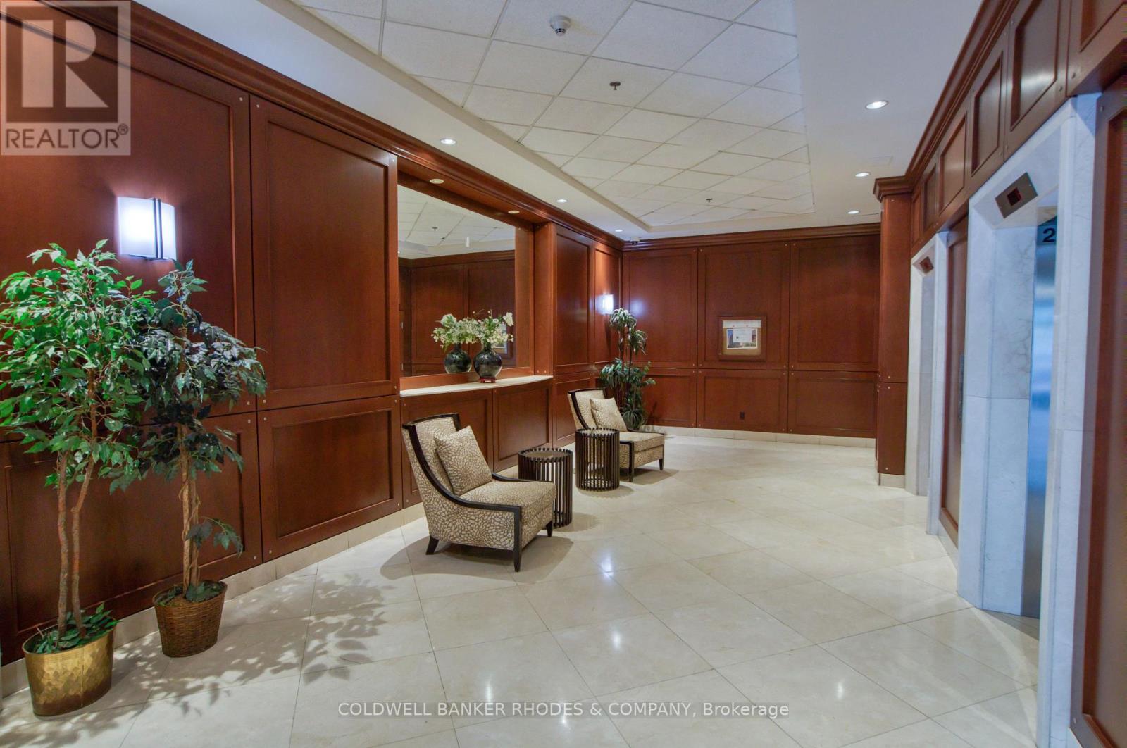 1901 - 200 Rideau Street, Ottawa, Ontario  K1N 5Y1 - Photo 3 - X13803692
