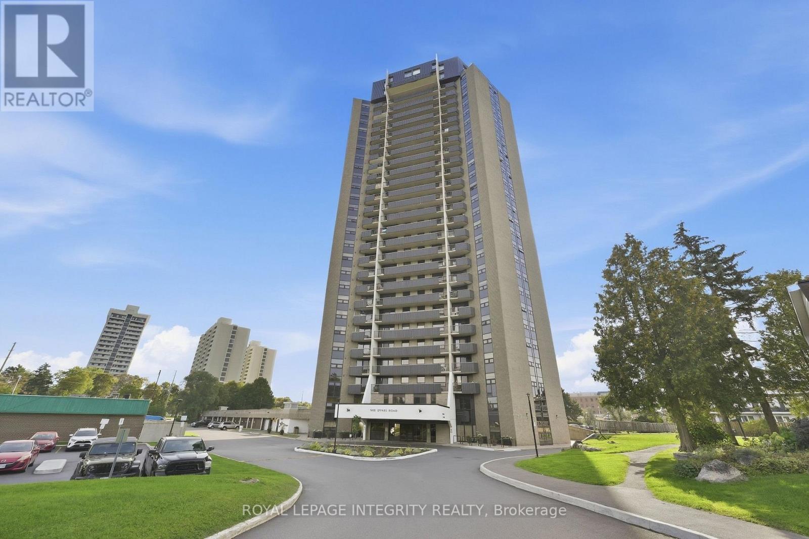 806 - 900 Dynes Road, Ottawa, Ontario  K2C 3L6 - Photo 2 - X13803842
