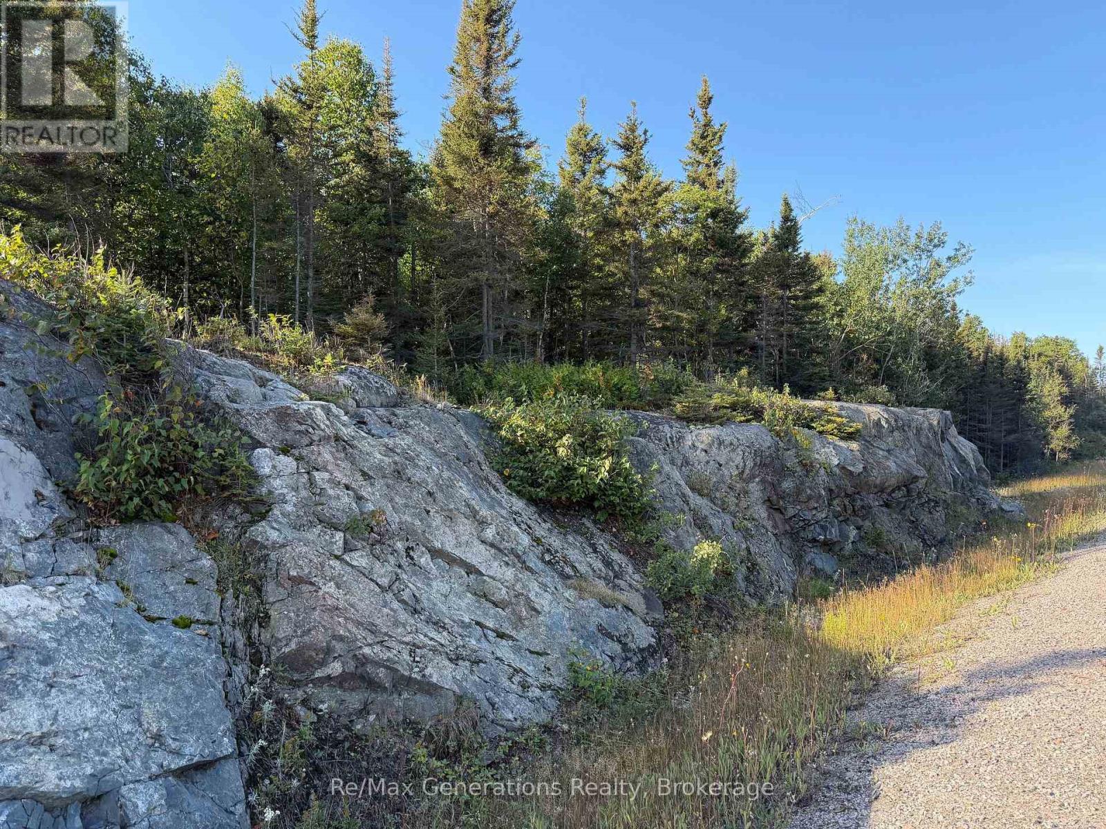 0 Off Hwy 17 S, Schreiber, Ontario  P0T 2S0 - Photo 4 - X13803652