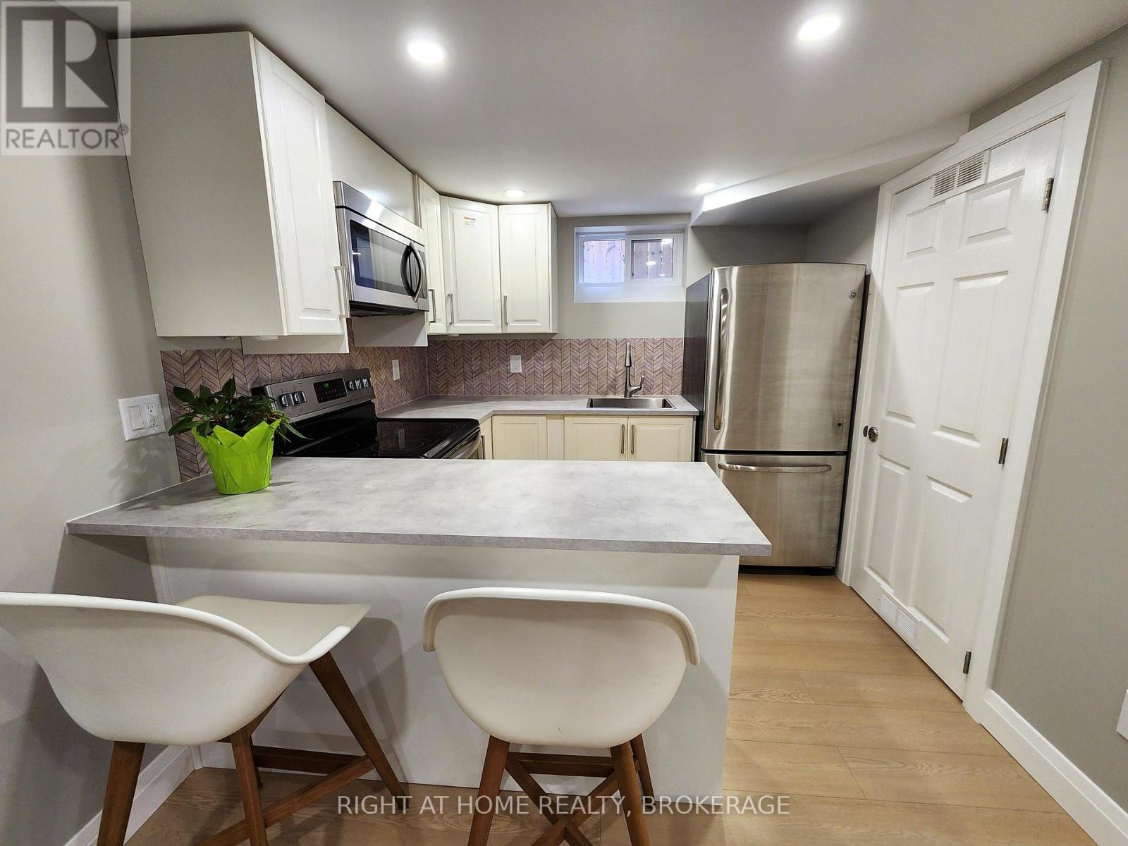 34 Densgrove Drive, St. Catharines, Ontario  L2M 3M2 - Photo 21 - X13803674