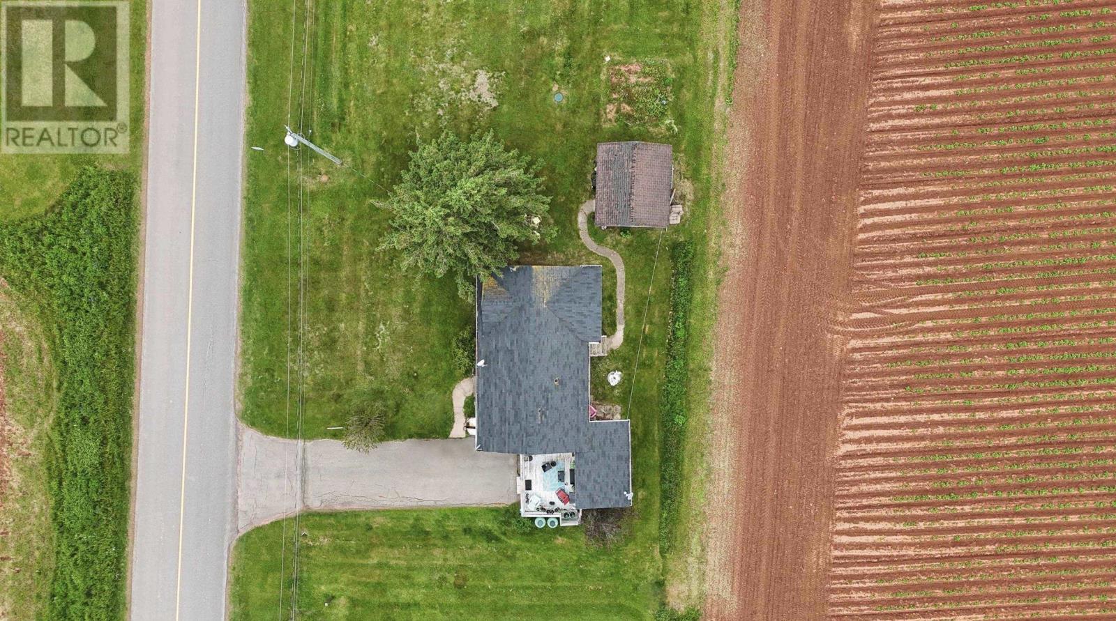 28 Bells Point Road, Cape Traverse, Prince Edward Island  C0B 1X0 - Photo 13 - 202623810