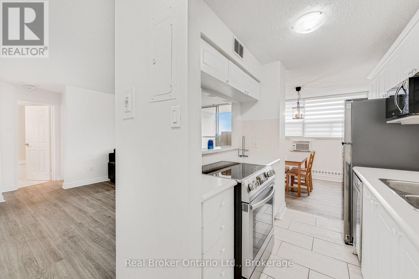802 - 1950 Main Street W, Hamilton, Ontario  L8S 4M9 - Photo 11 - X13803758