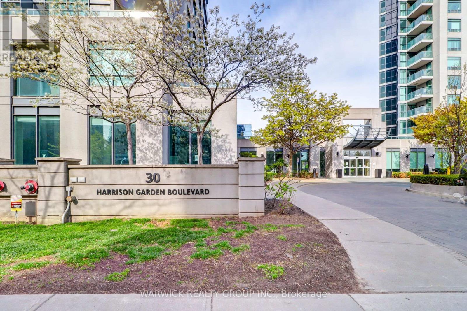 903 - 30 Harrison Garden Boulevard, Toronto, Ontario  M2N 7A9 - Photo 4 - C13803678
