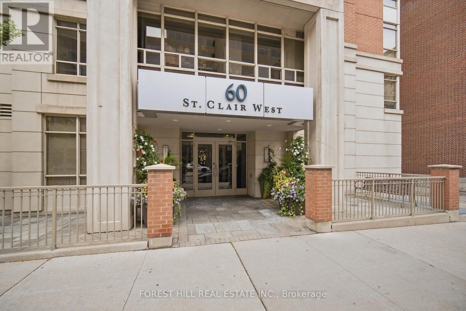 1404 - 60 St Clair Avenue W, Toronto, Ontario  M4V 1M1 - Photo 2 - C13803712