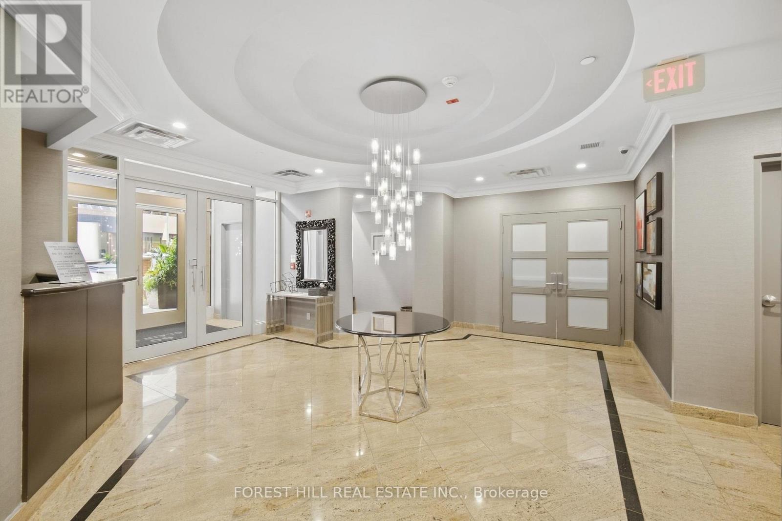 1404 - 60 St Clair Avenue W, Toronto, Ontario  M4V 1M1 - Photo 3 - C13803712