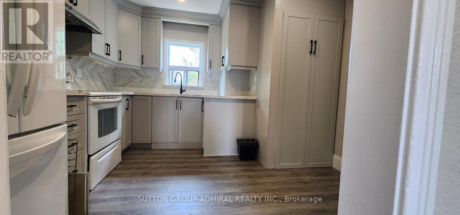 493 Hounslow Avenue, Toronto, Ontario  M2R 1J1 - Photo 8 - C13803736