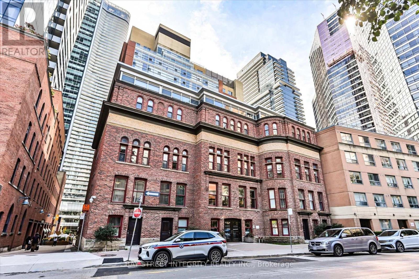 713 - 11 St Joseph Street, Toronto, Ontario  M4Y 3G4 - Photo 1 - C13803778