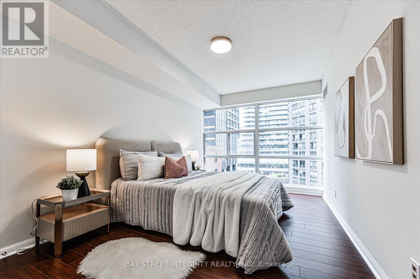 713 - 11 St Joseph Street, Toronto, Ontario  M4Y 3G4 - Photo 14 - C13803778