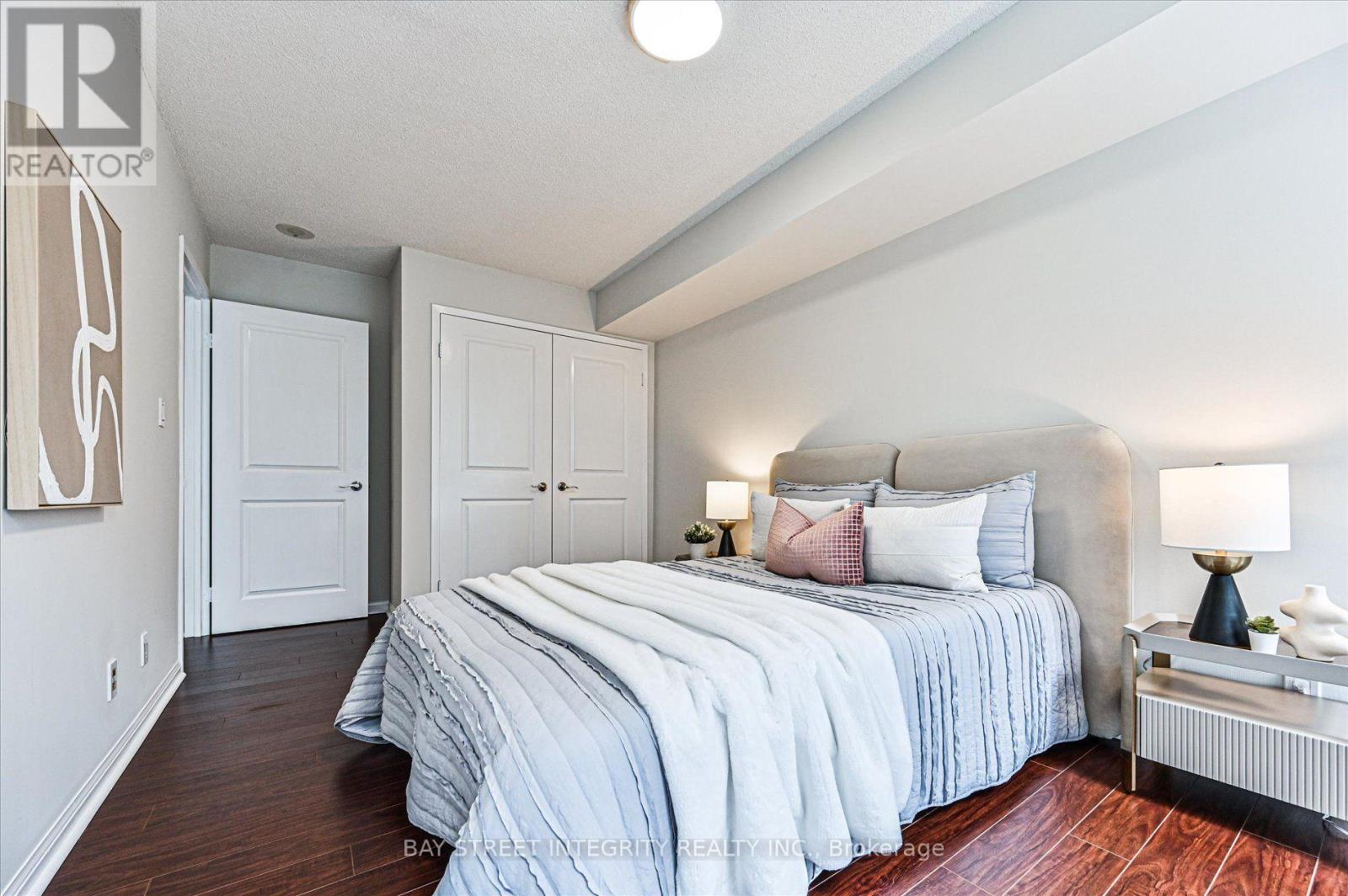 713 - 11 St Joseph Street, Toronto, Ontario  M4Y 3G4 - Photo 15 - C13803778