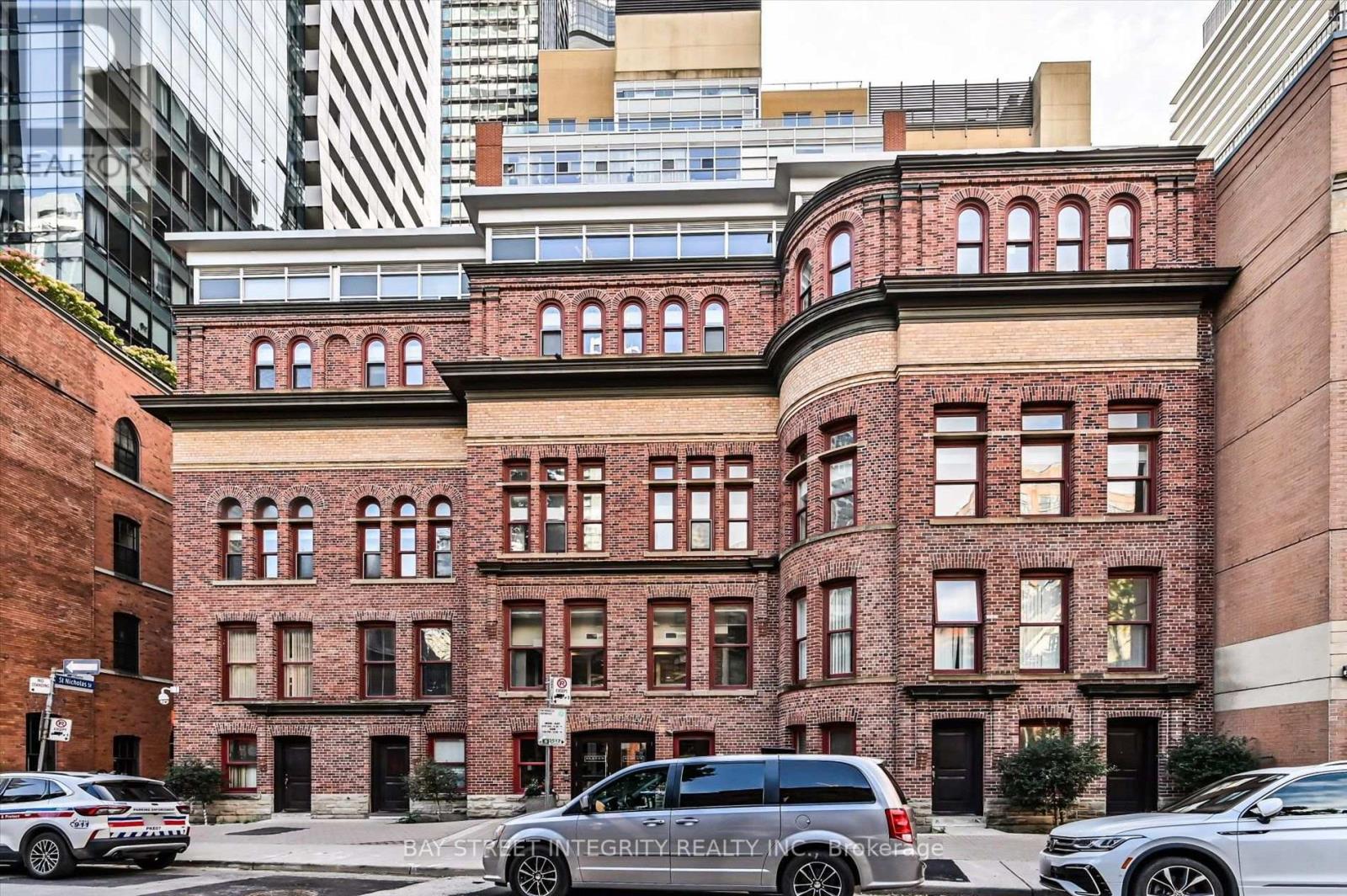 713 - 11 St Joseph Street, Toronto, Ontario  M4Y 3G4 - Photo 2 - C13803778