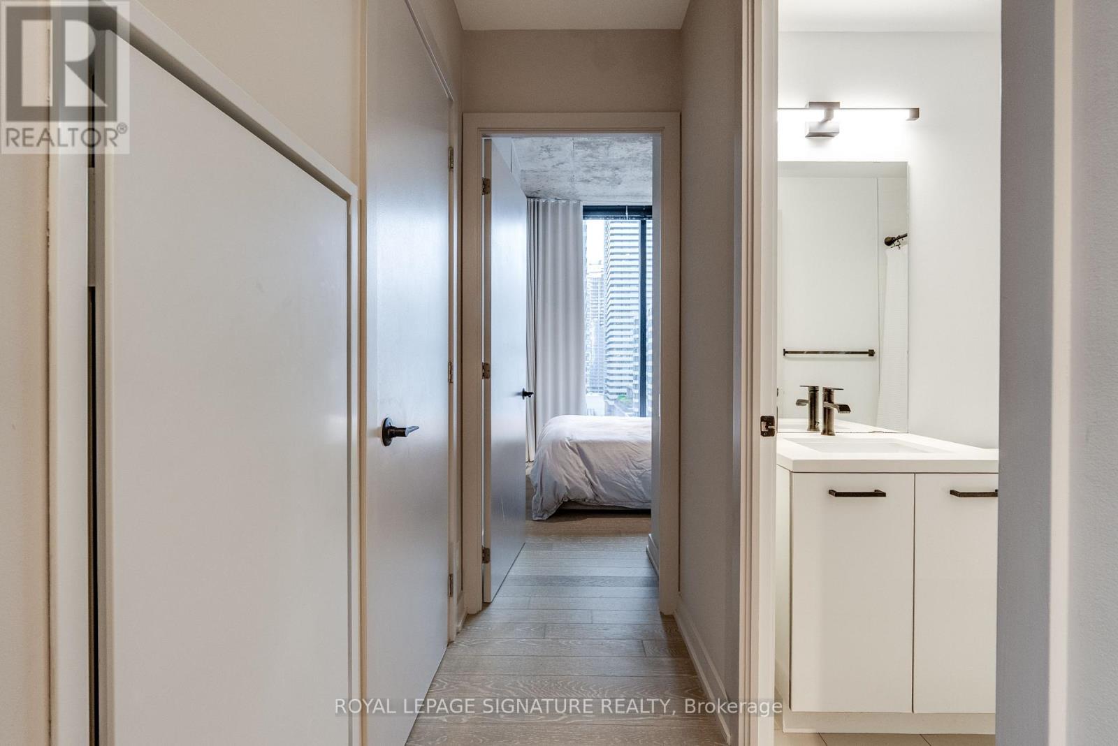 1606 - 11 Charlotte Street, Toronto, Ontario  M5V 0M6 - Photo 16 - C13803794