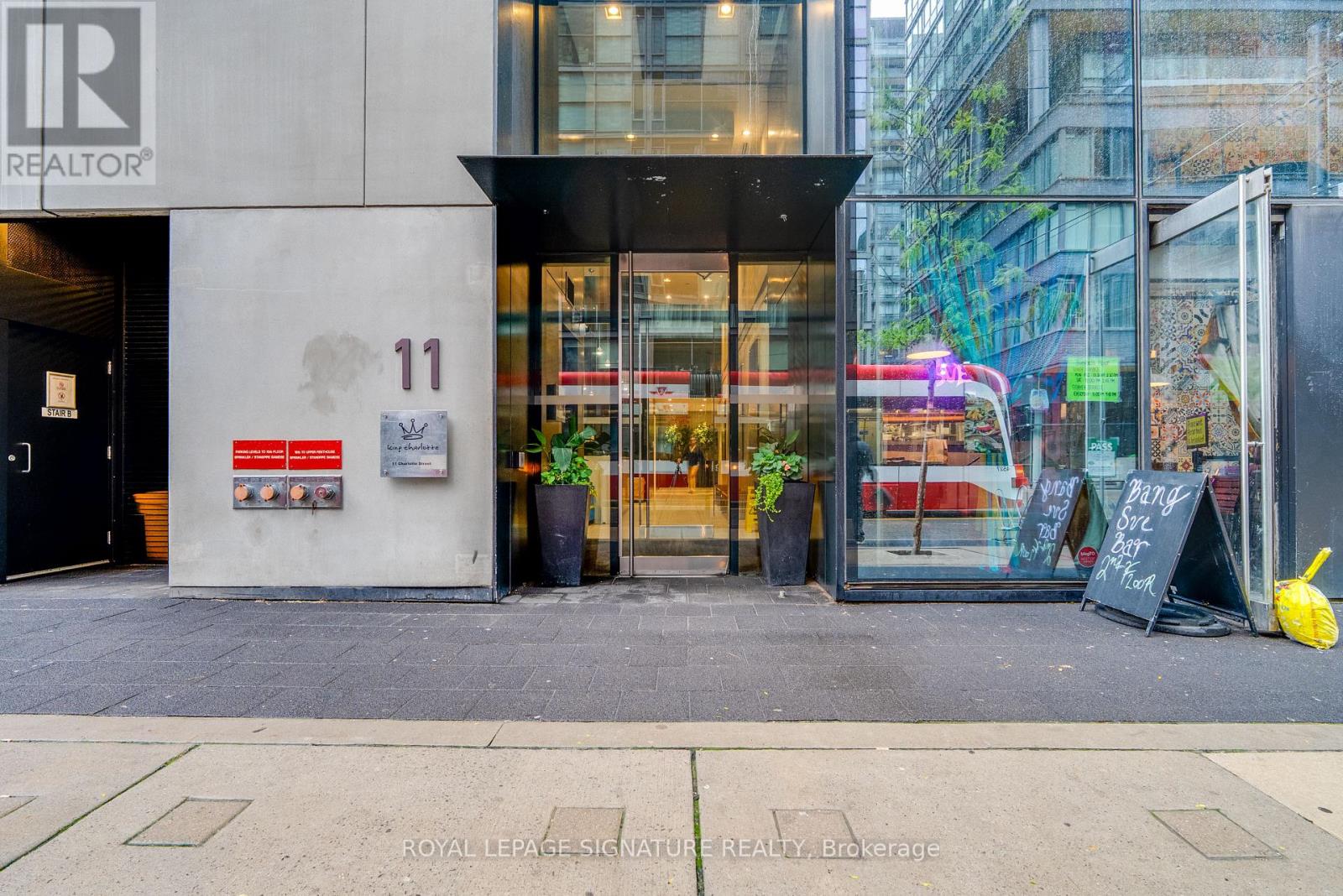1606 - 11 Charlotte Street, Toronto, Ontario  M5V 0M6 - Photo 20 - C13803794