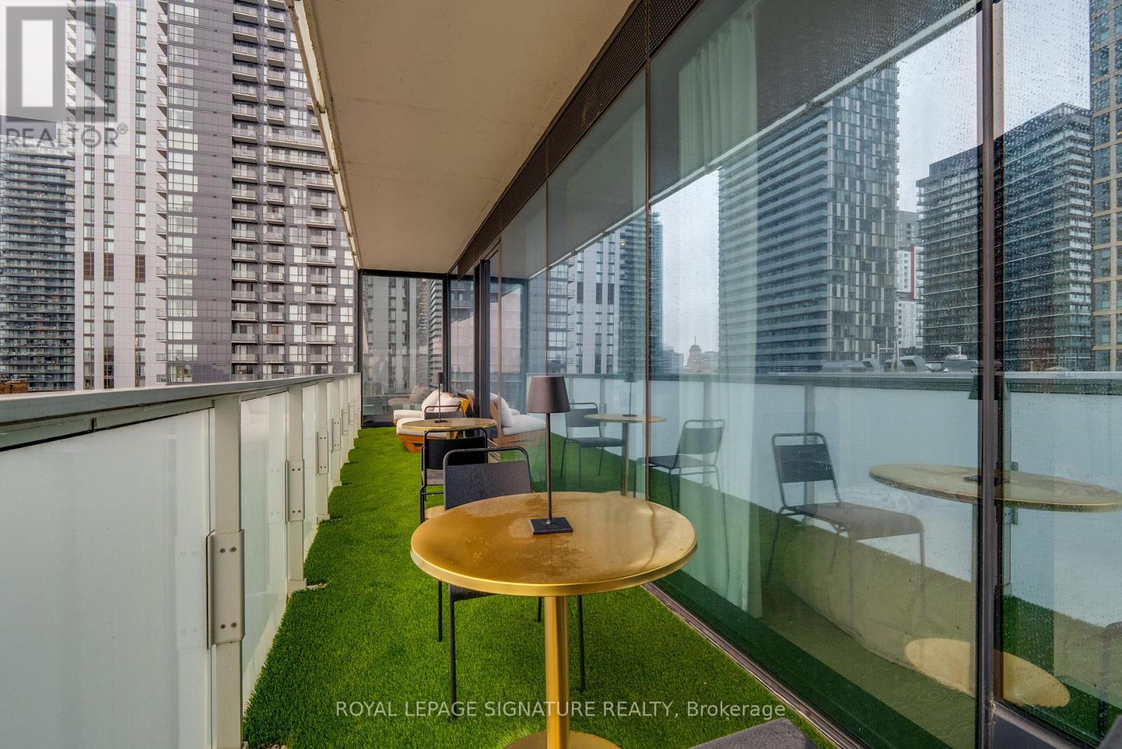 1606 - 11 Charlotte Street, Toronto, Ontario  M5V 0M6 - Photo 21 - C13803794