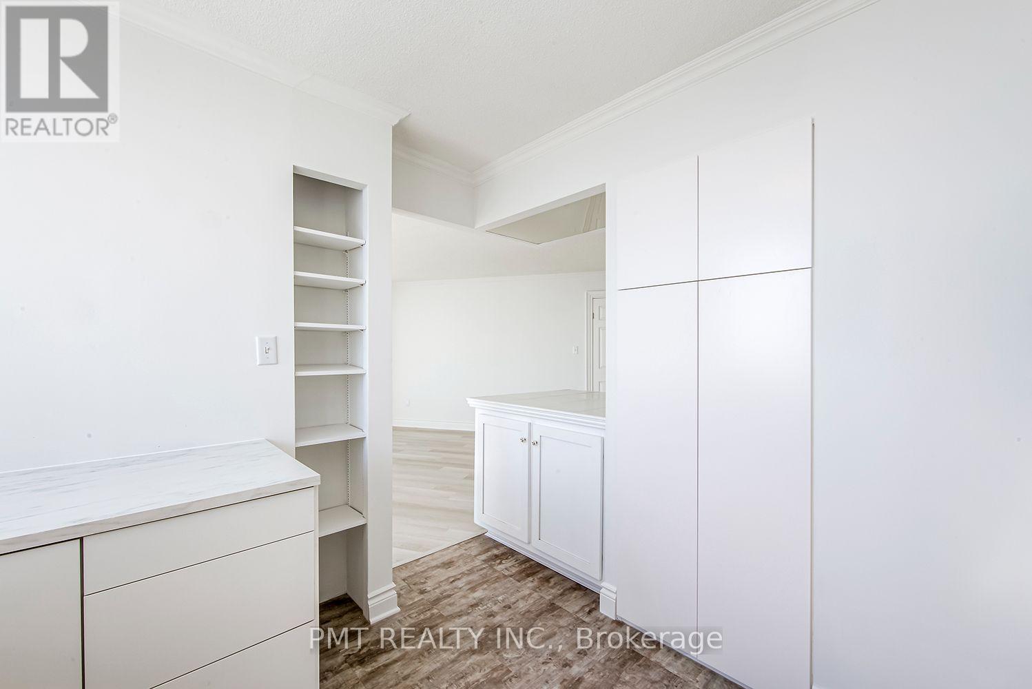 1502 - 270 Queens Quay W, Toronto, Ontario  M5J 2N4 - Photo 10 - C13803840