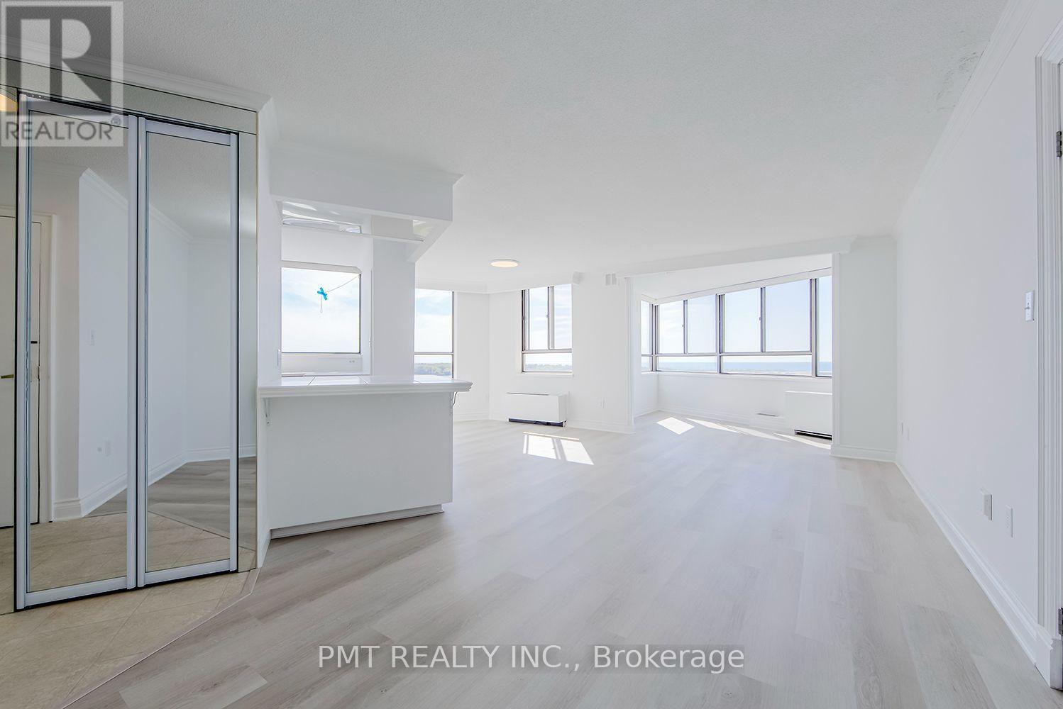1502 - 270 Queens Quay W, Toronto, Ontario  M5J 2N4 - Photo 5 - C13803840