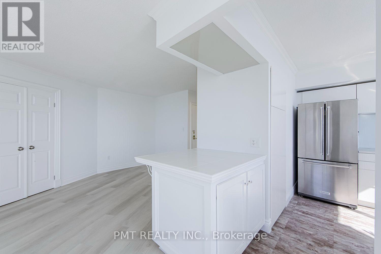 1502 - 270 Queens Quay W, Toronto, Ontario  M5J 2N4 - Photo 6 - C13803840