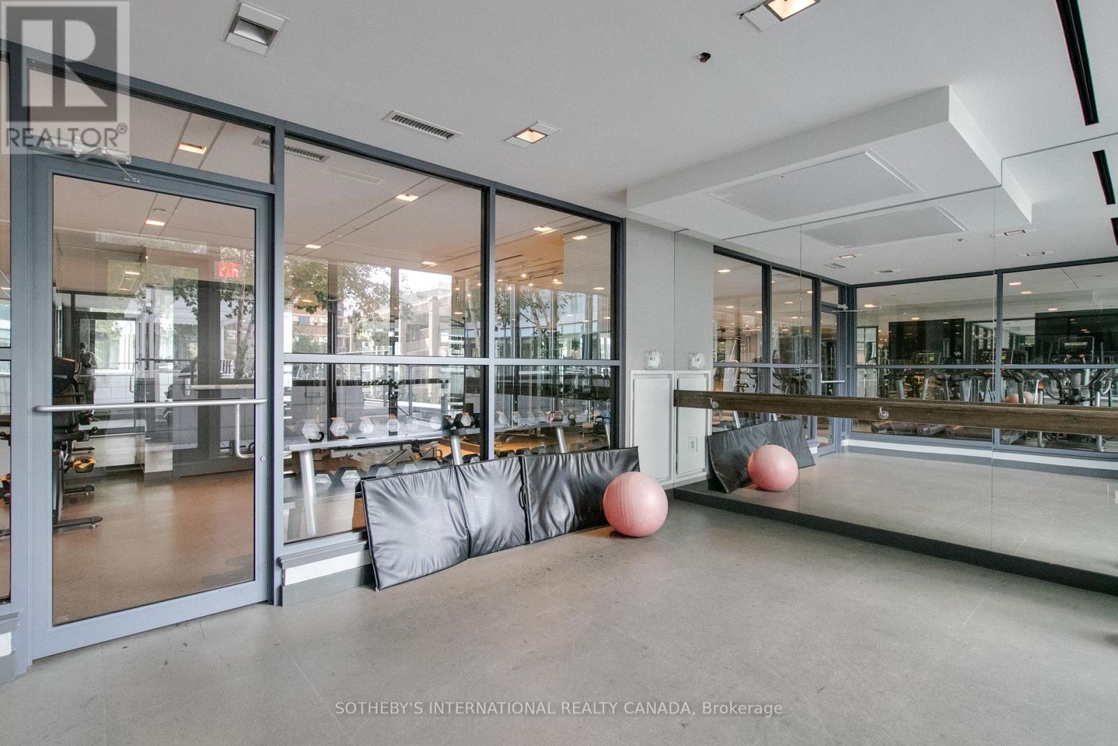 1913 - 210 Simcoe Street, Toronto, Ontario  M5T 0A9 - Photo 27 - C13803886