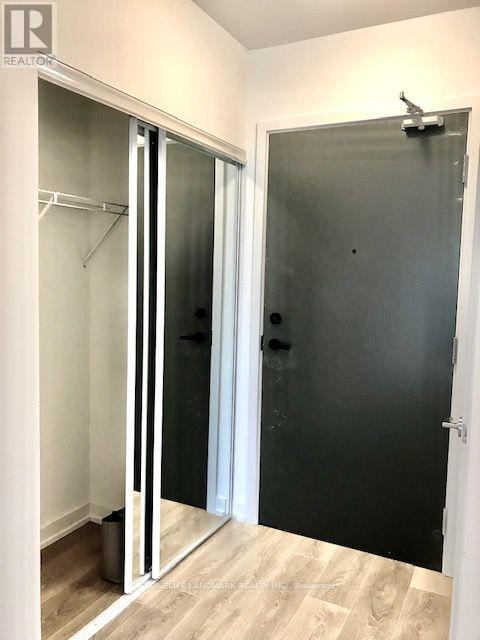 1002 - 2033 Kennedy Road, Toronto, Ontario  M1T 0B9 - Photo 2 - E13803718