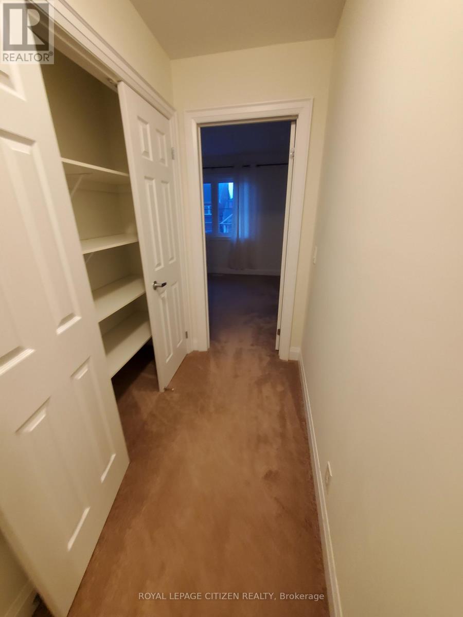 211 Symington Avenue, Oshawa, Ontario  L1L 0J8 - Photo 15 - E13803838