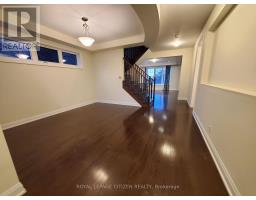 211 SYMINGTON AVENUE, Oshawa, Ontario