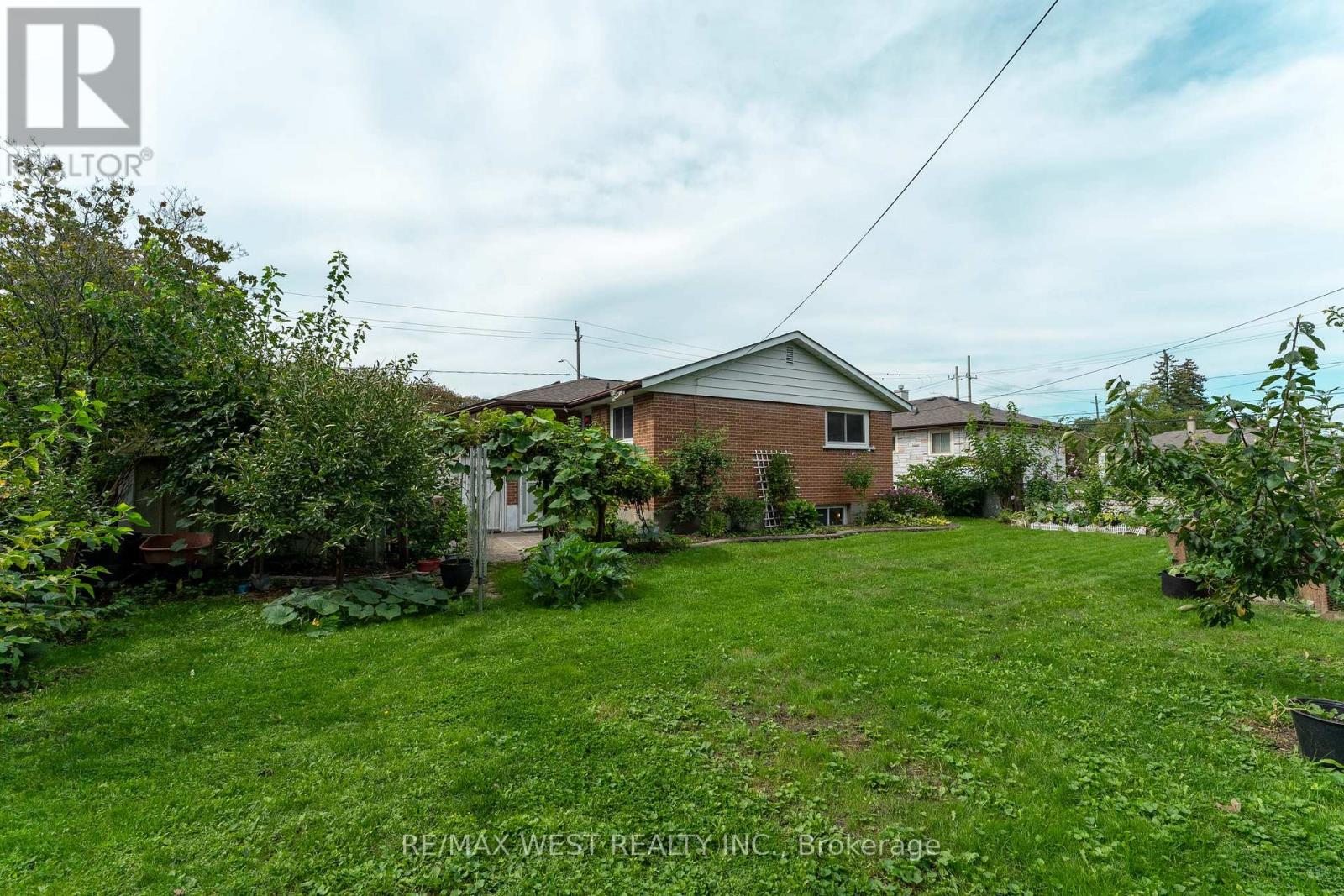 203 Lupin Drive, Whitby, Ontario  L1N 1Y2 - Photo 44 - E13803866