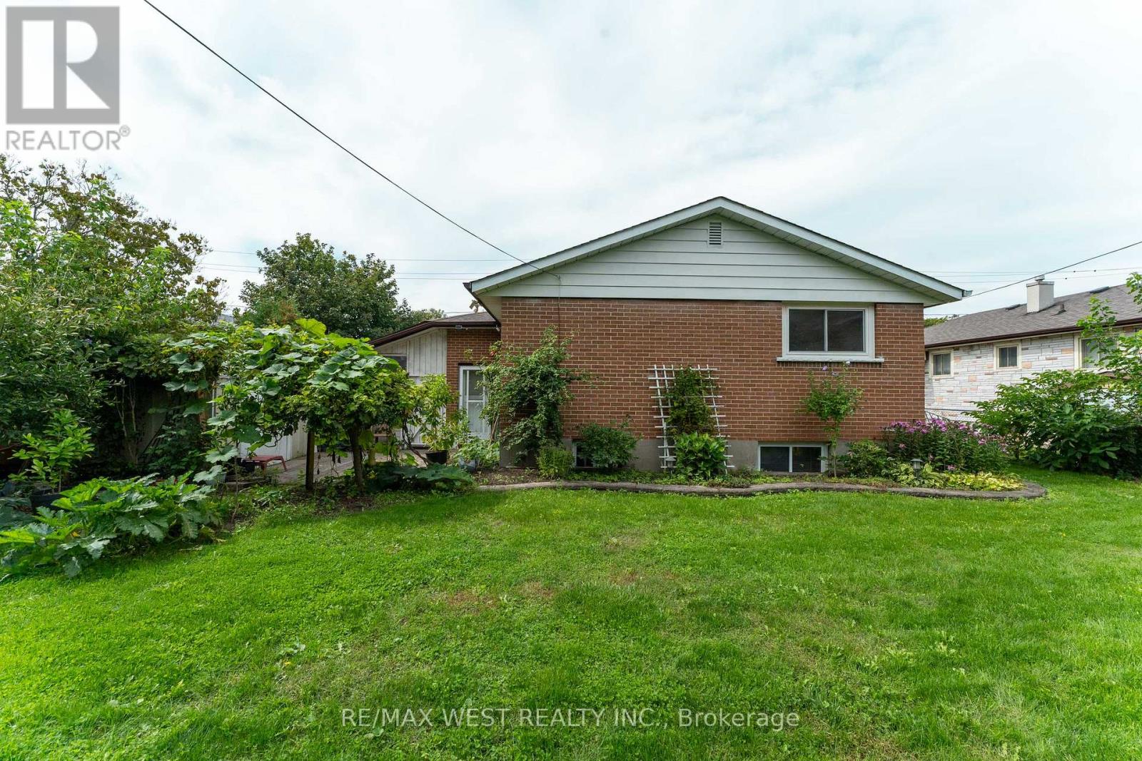 203 Lupin Drive, Whitby, Ontario  L1N 1Y2 - Photo 46 - E13803866