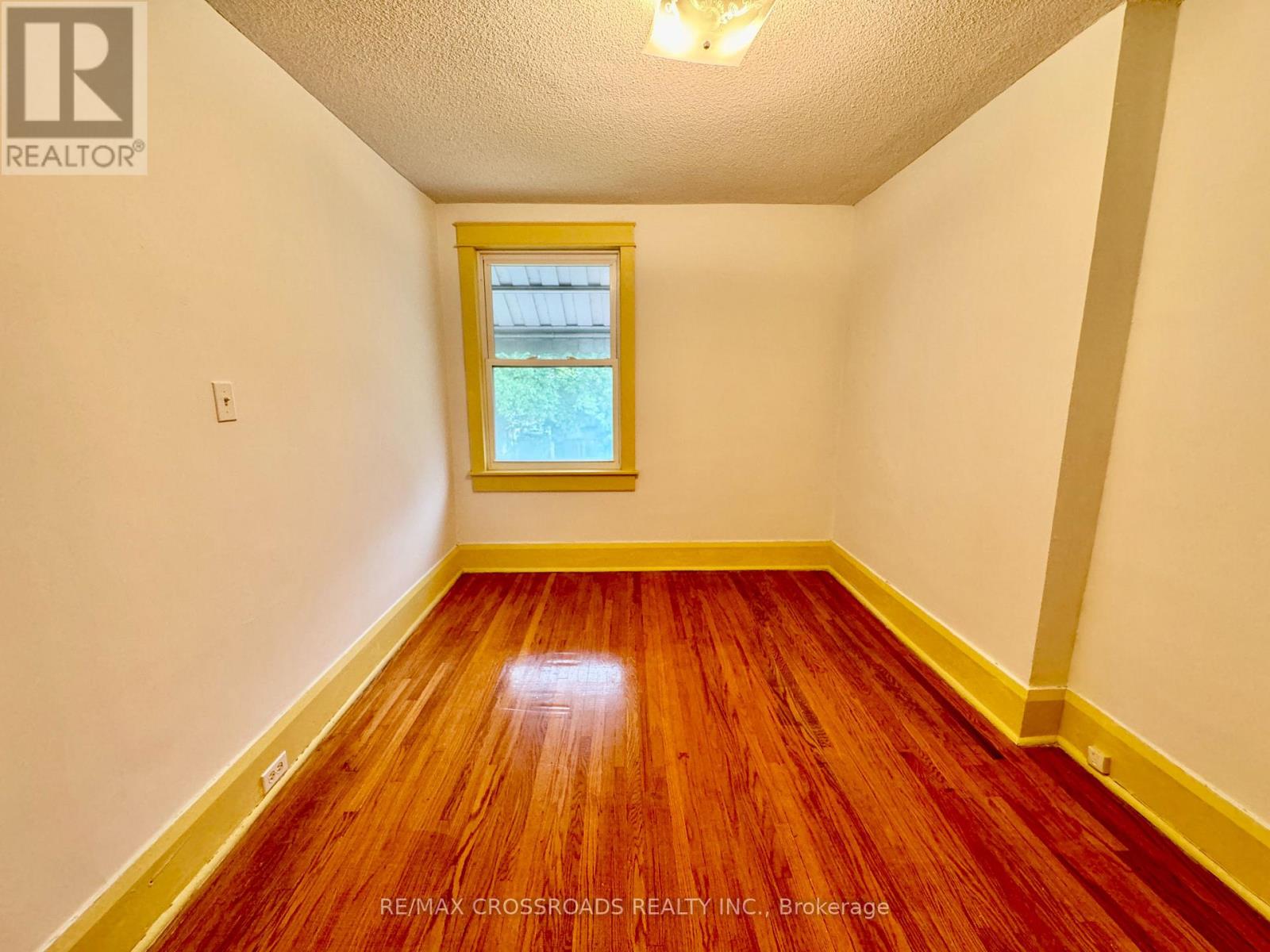 287 Greenwood Avenue, Toronto, Ontario  M4L 2R6 - Photo 17 - E13803890