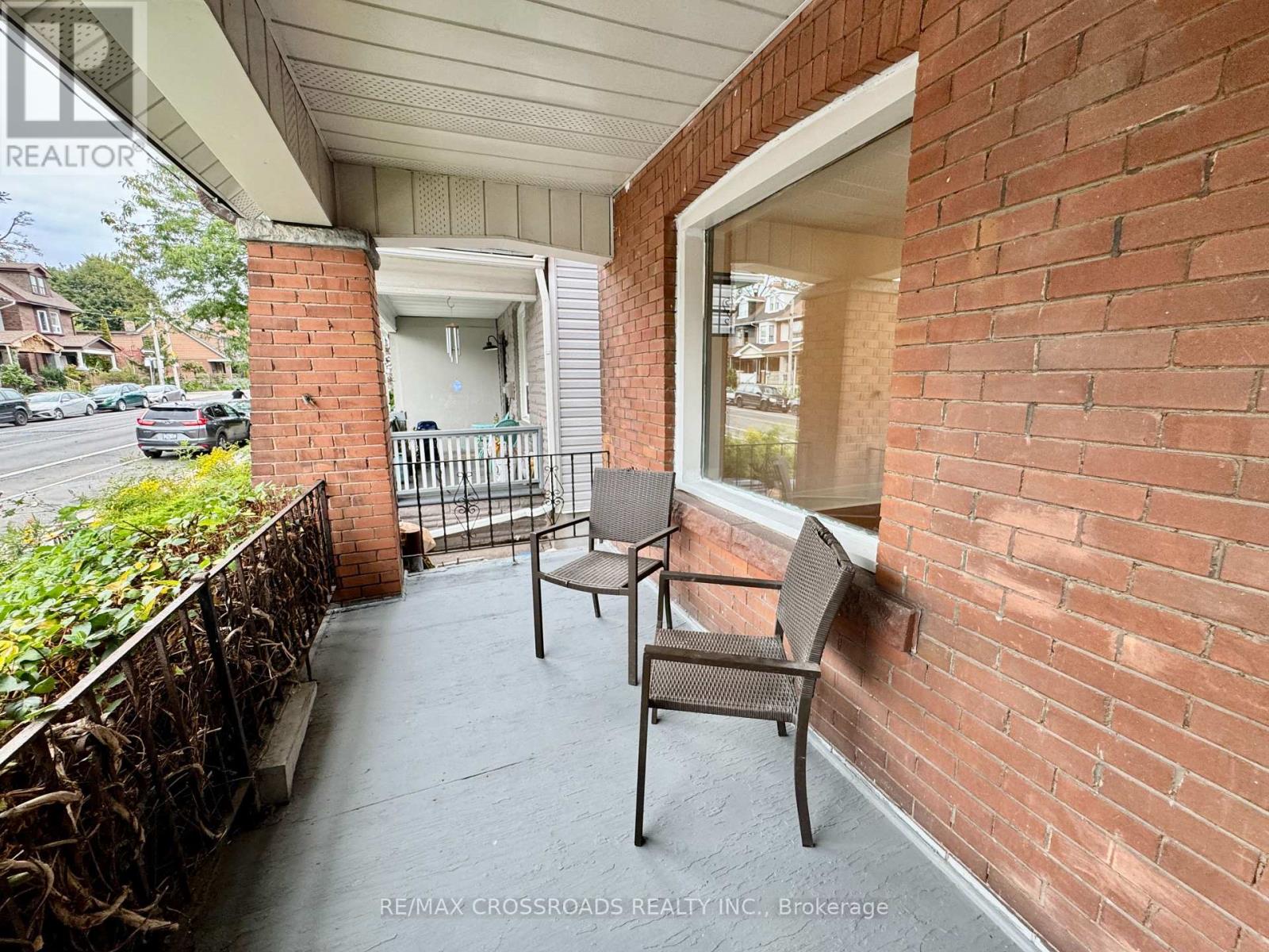 287 Greenwood Avenue, Toronto, Ontario  M4L 2R6 - Photo 2 - E13803890