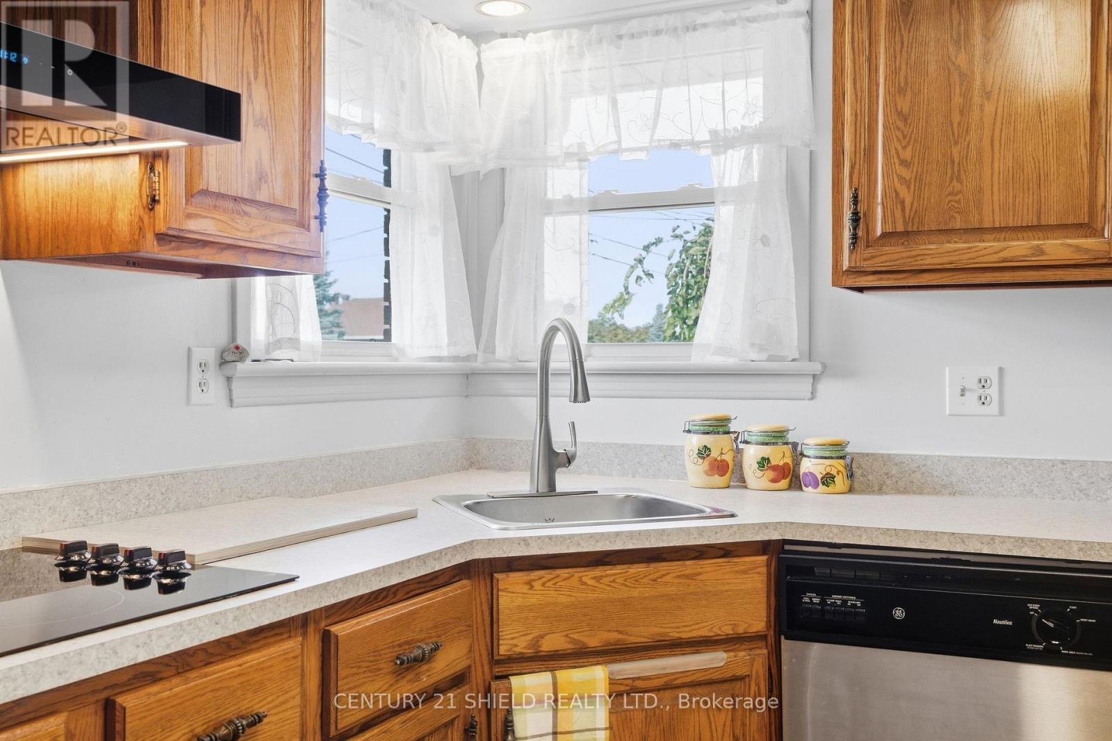 1303 Lascelle Avenue, Cornwall, Ontario  K6H 3K9 - Photo 10 - X13803752