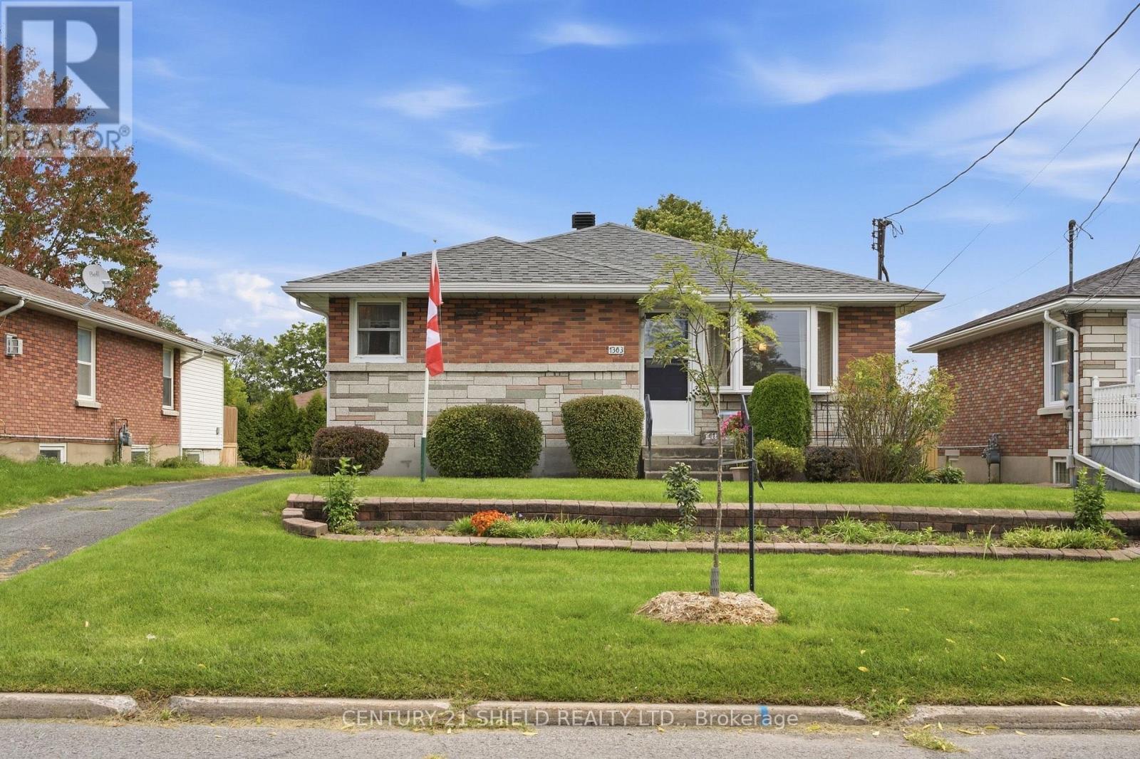 1303 Lascelle Avenue, Cornwall, Ontario  K6H 3K9 - Photo 5 - X13803752