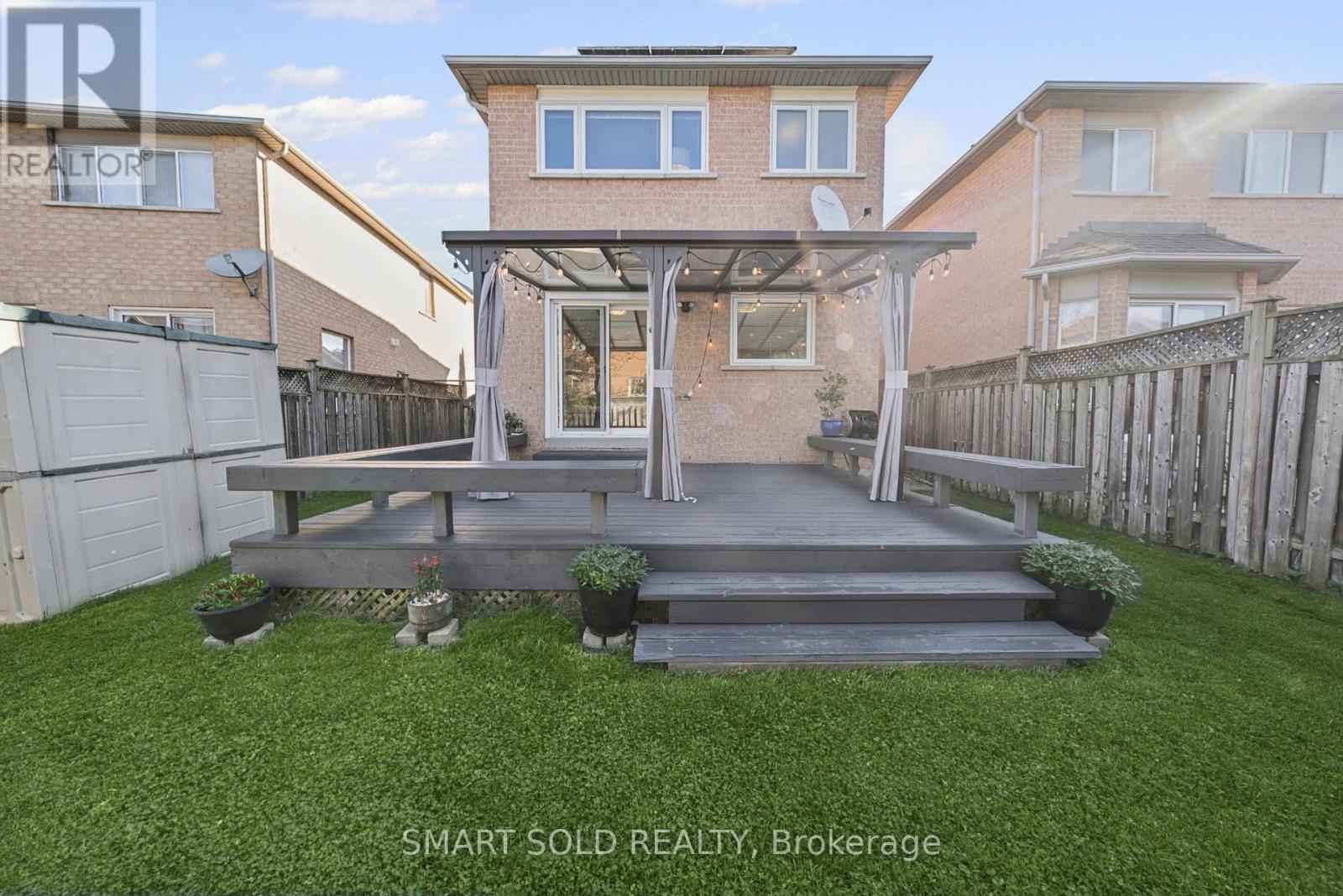 75 Rideau Drive, Richmond Hill, Ontario  L4B 4P1 - Photo 45 - N13800548