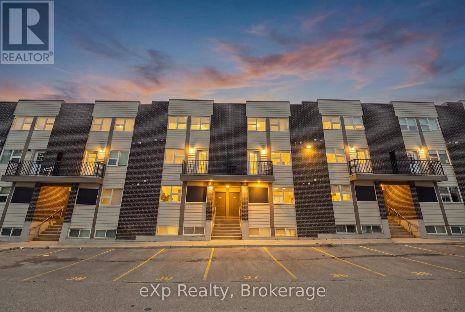 119 - 338 ALBERT STREET, Waterloo, Ontario