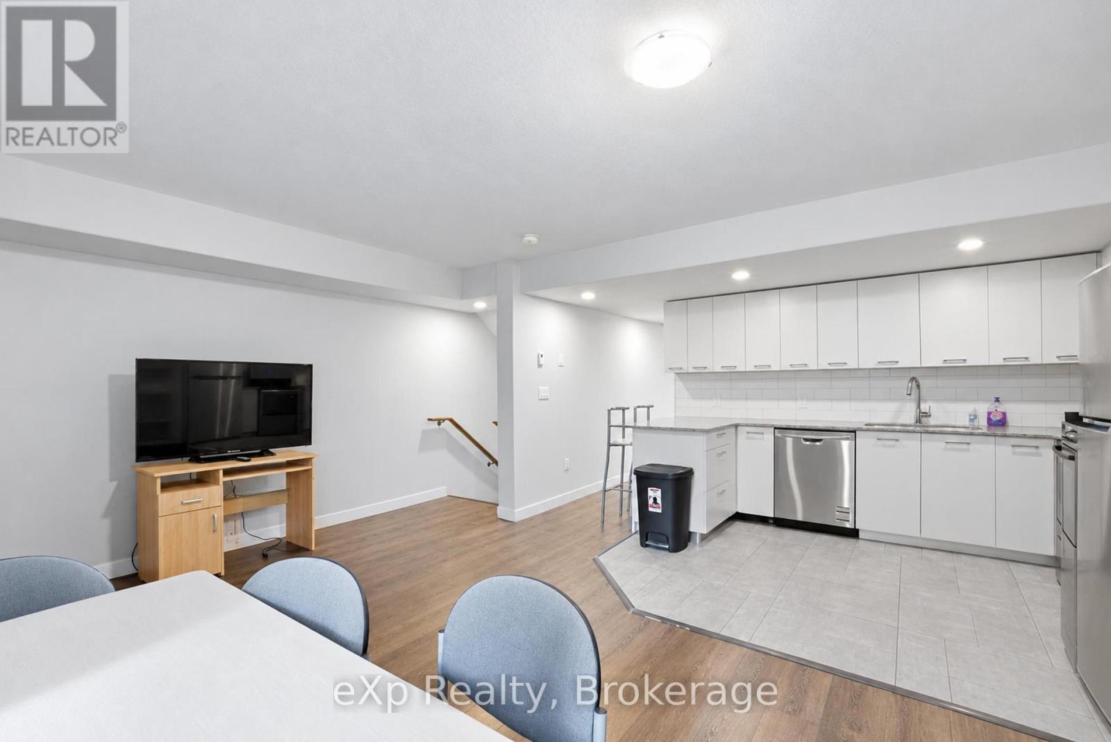119 - 338 Albert Street, Waterloo, Ontario N2L 3T8 - Photo 18 - X13803826
