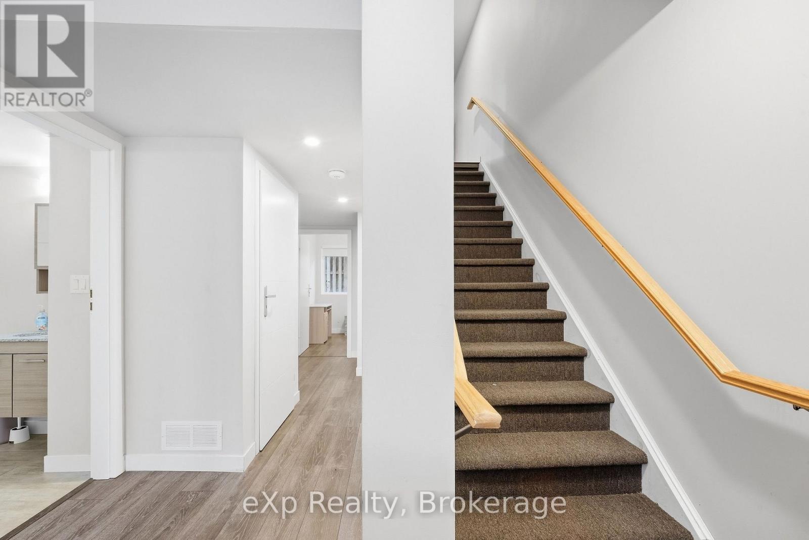 119 - 338 Albert Street, Waterloo, Ontario N2L 3T8 - Photo 23 - X13803826