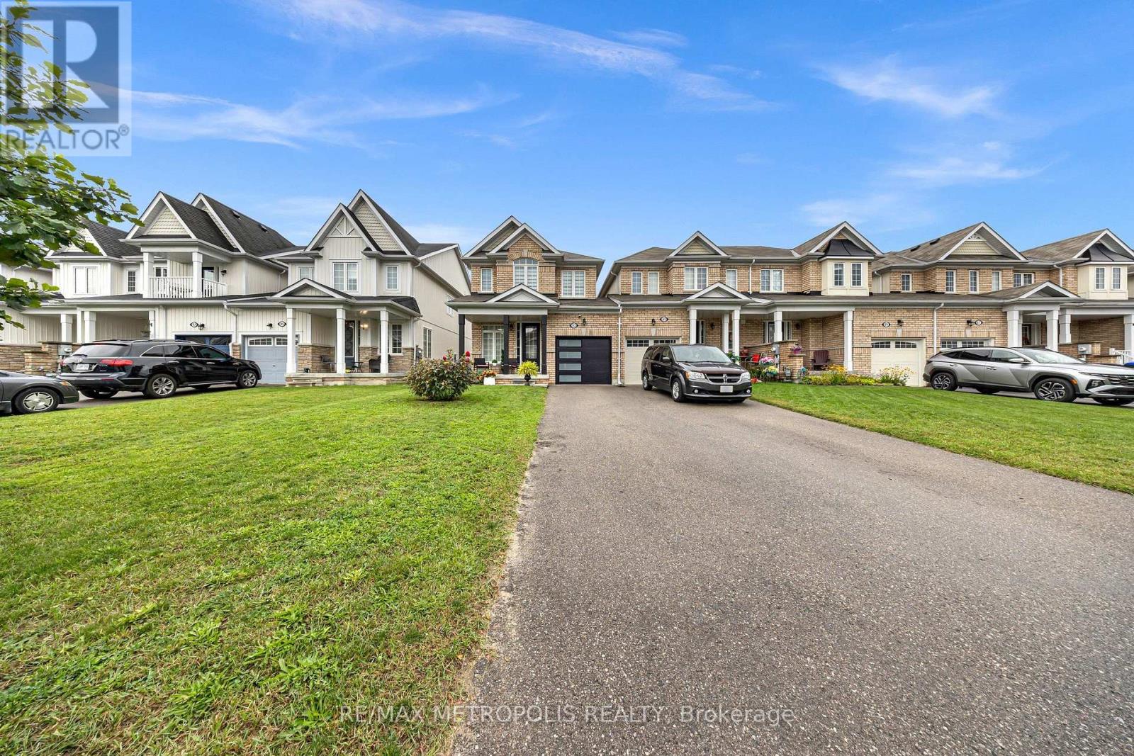93 Blanchard Crescent, Essa (Angus), Ontario  L0M 1B5 - Photo 35 - N13803634
