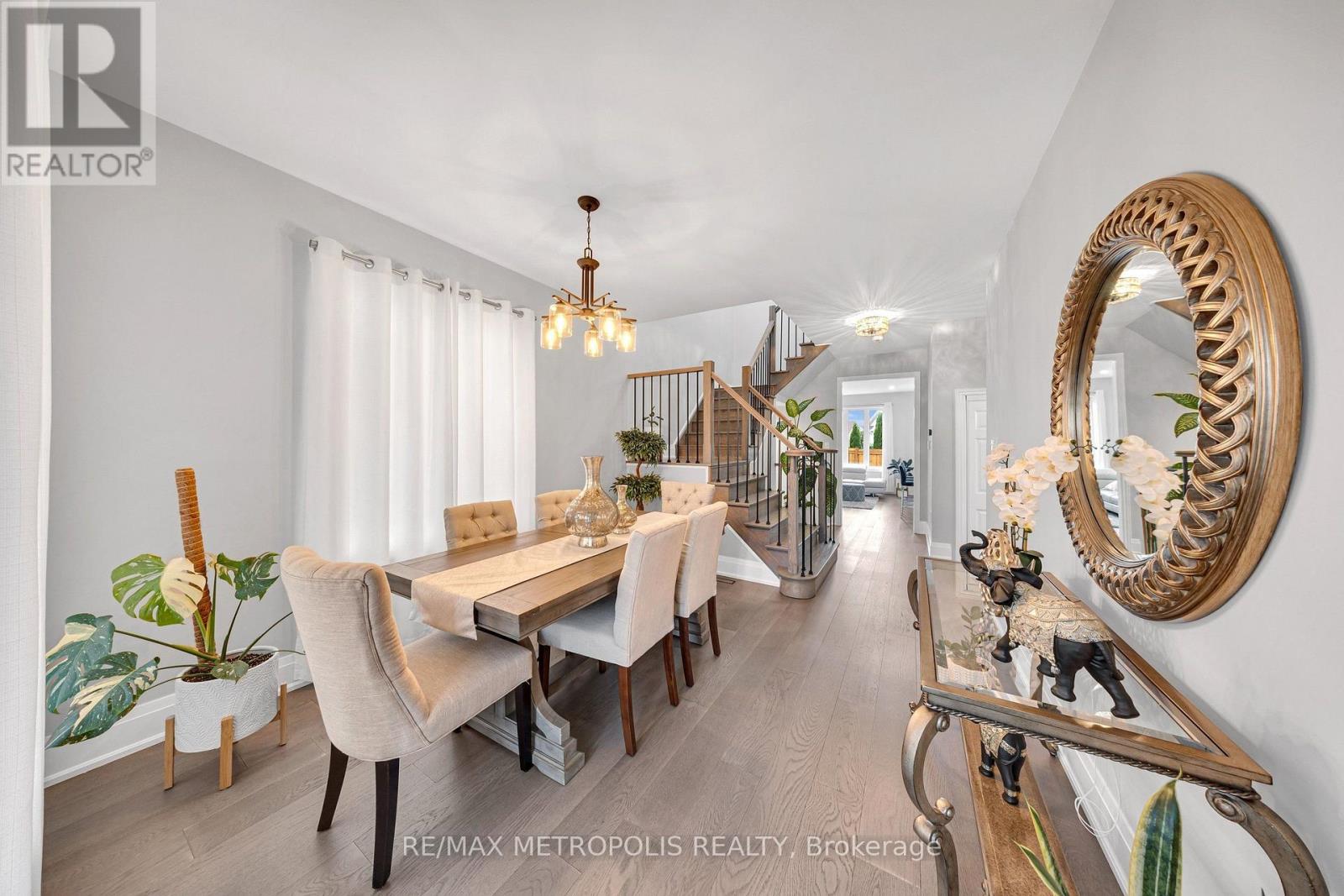 93 Blanchard Crescent, Essa (Angus), Ontario  L0M 1B5 - Photo 4 - N13803634