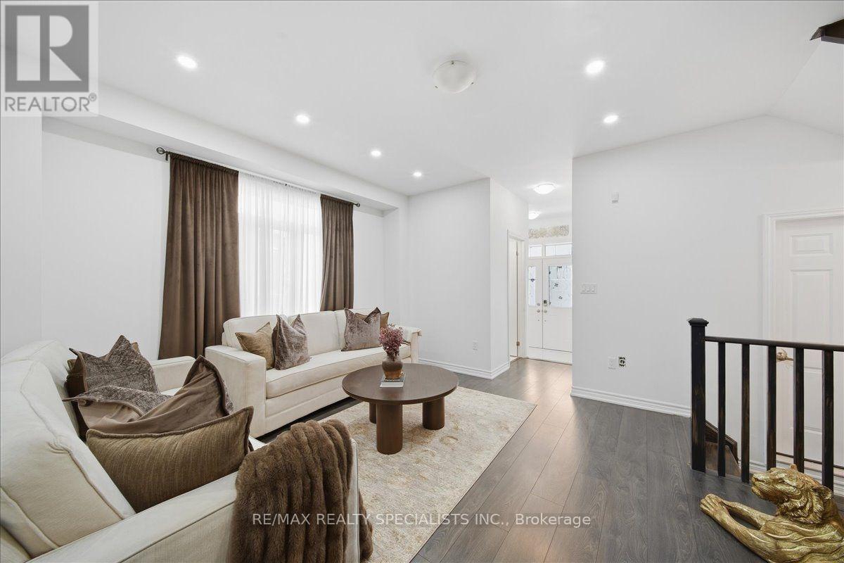 90 Ferragine Crescent, Bradford West Gwillimbury (Bradford), Ontario  L3Z 4K2 - Photo 13 - N13803850