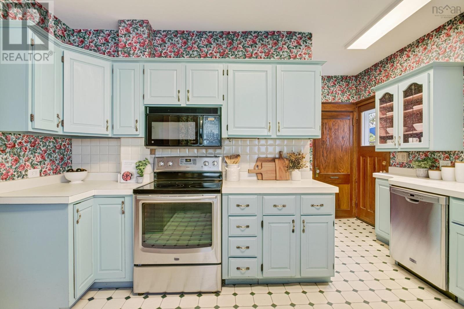 2543 Dublin Street photo 13