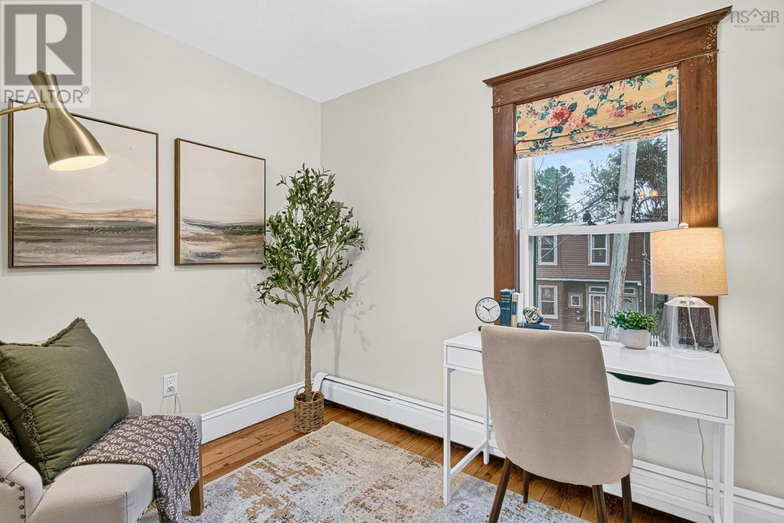 2543 Dublin Street photo 27