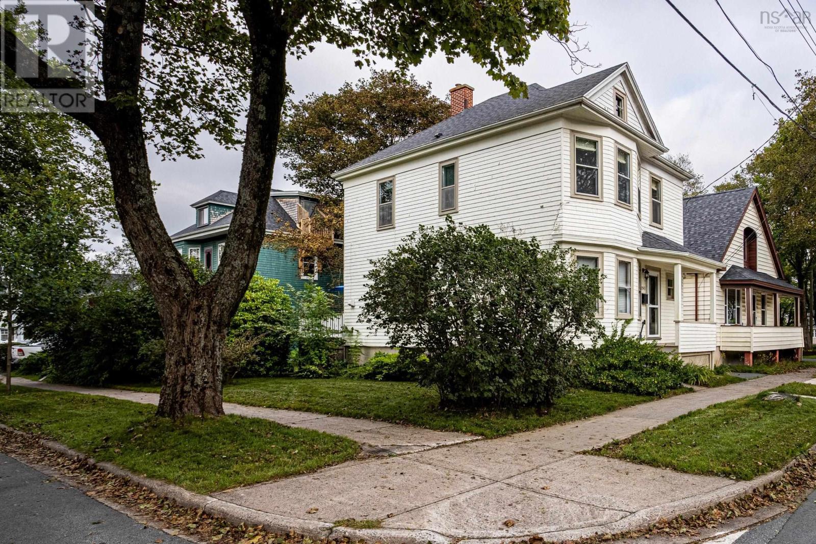 2543 Dublin Street photo 37