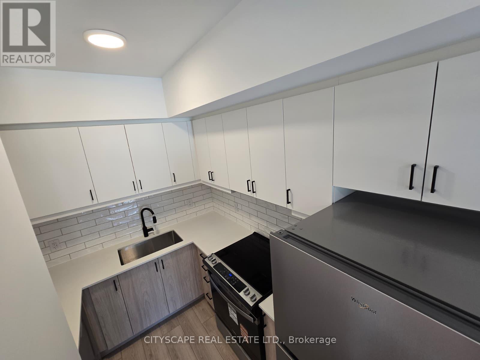 6 - 531 Big Bay Point, Barrie, Ontario  L4N 3Z6 - Photo 4 - S13803728
